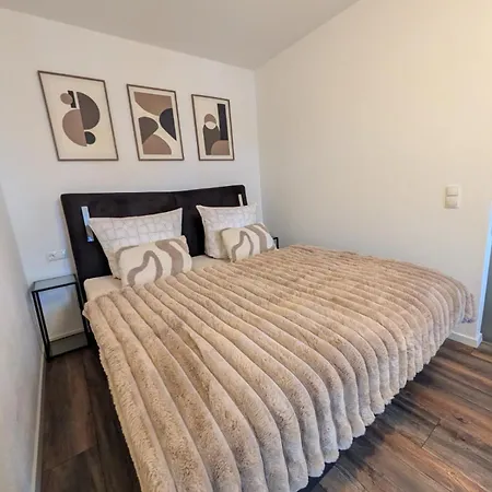 Urban Elegance - Stilvolles Mit Hoechstem Komfort In Bestlage Apartament Bayreuth